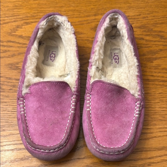 UGG Fuzzy Pink Suede Loafers - Picture 1 of 4
